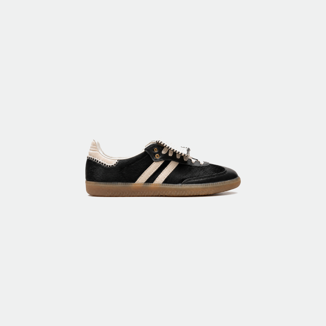 Shoes Samba Wales Bonner Pony Black