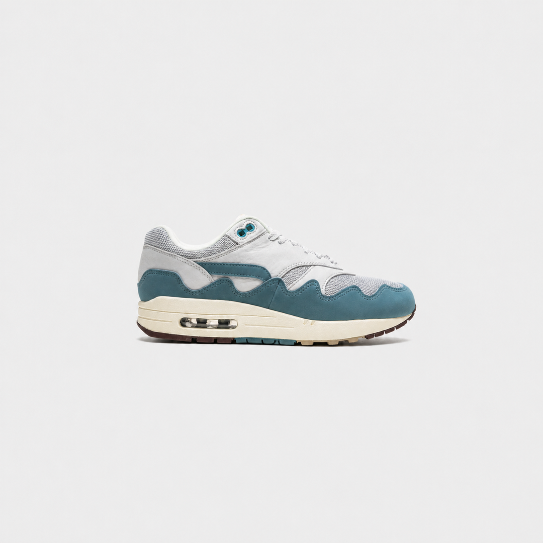 Shoes AM1 Waves Noise Aqua
