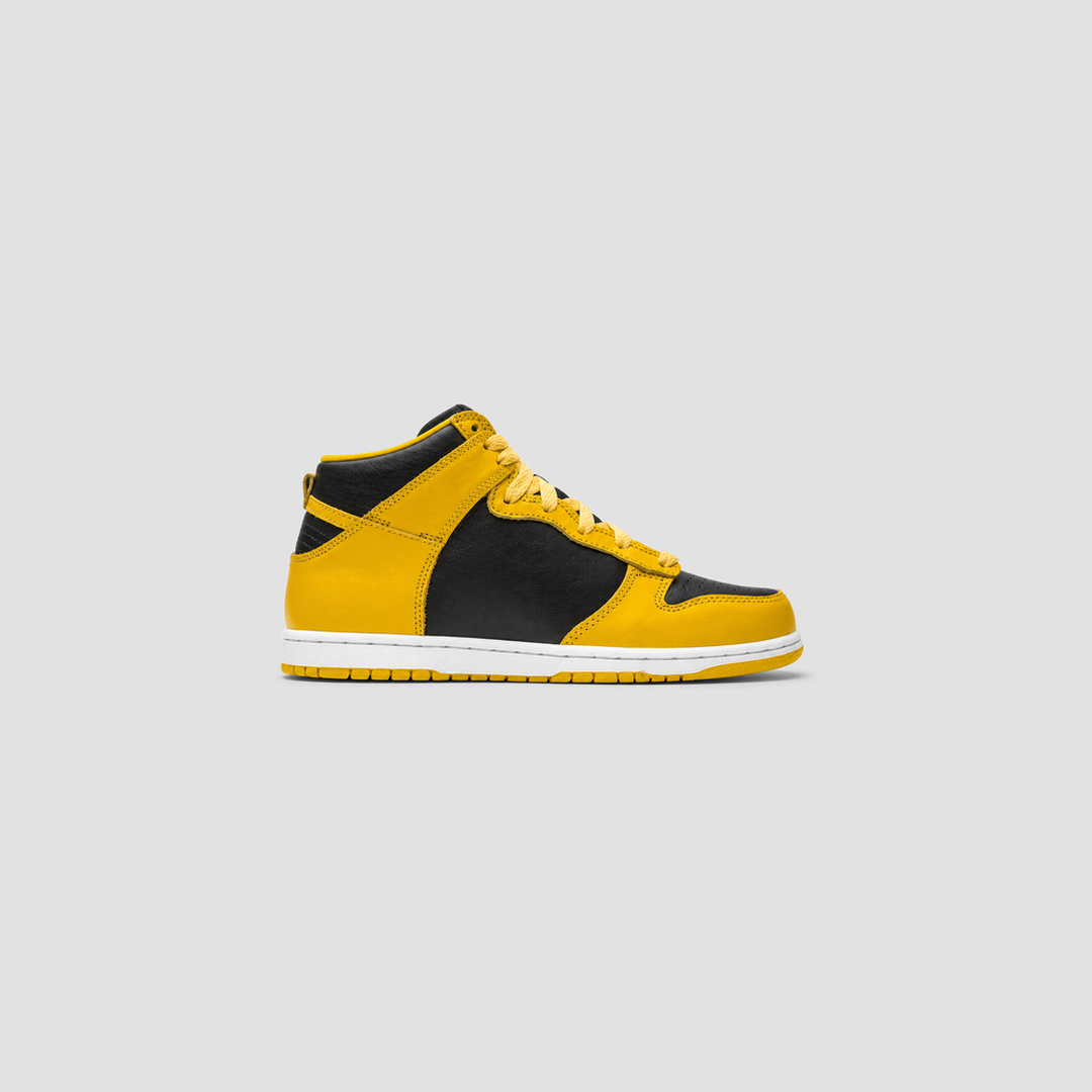 Shoes Dunk High Varsity Maize