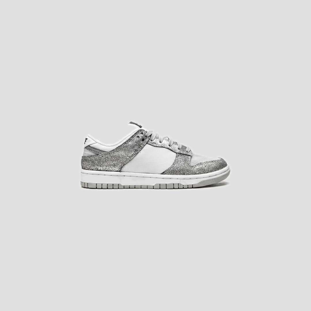 Shoes Dunk Low Golden Gals