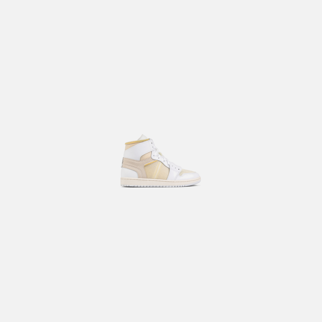 Shoes Preloved AJ1 White