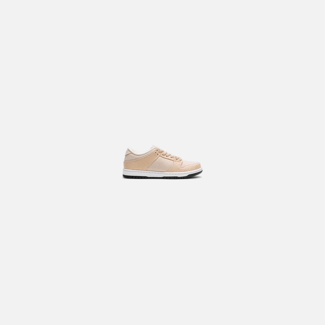 Shoes Dunk Low Albino & Preto Jiu