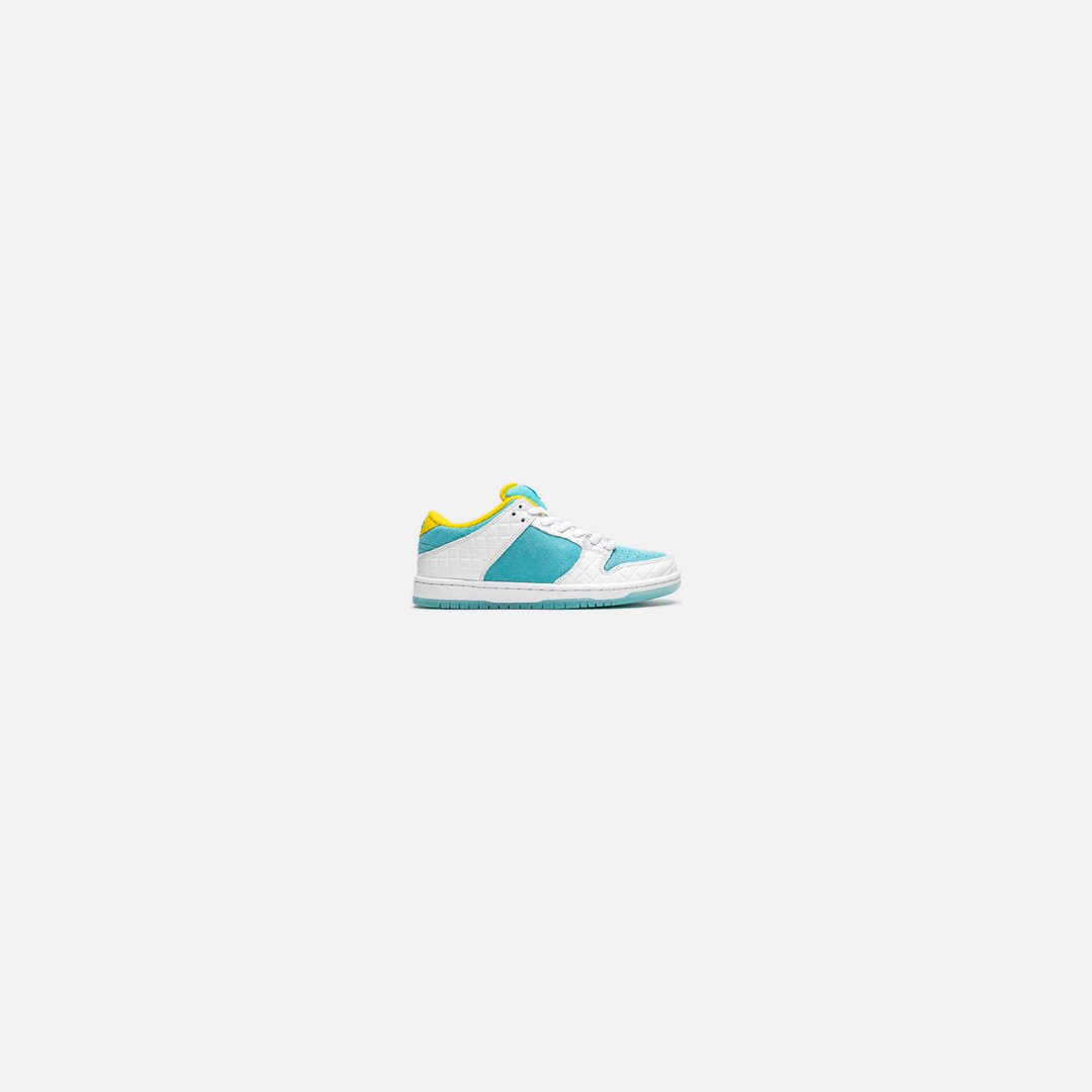 Shoes Dunk Low Pro FTC Lagoon Pulse