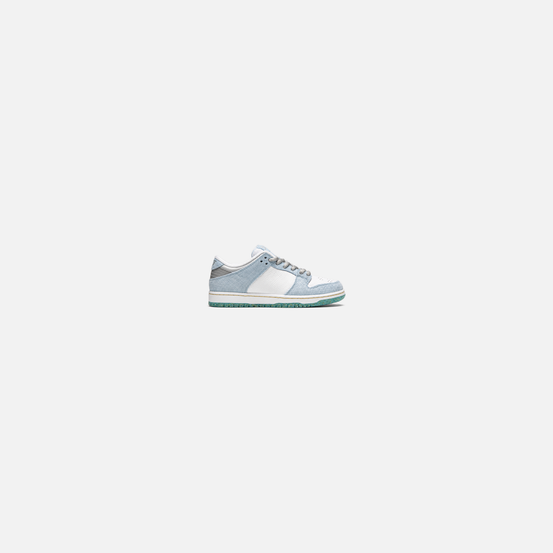 Shoes Dunk Low Sean Cliver